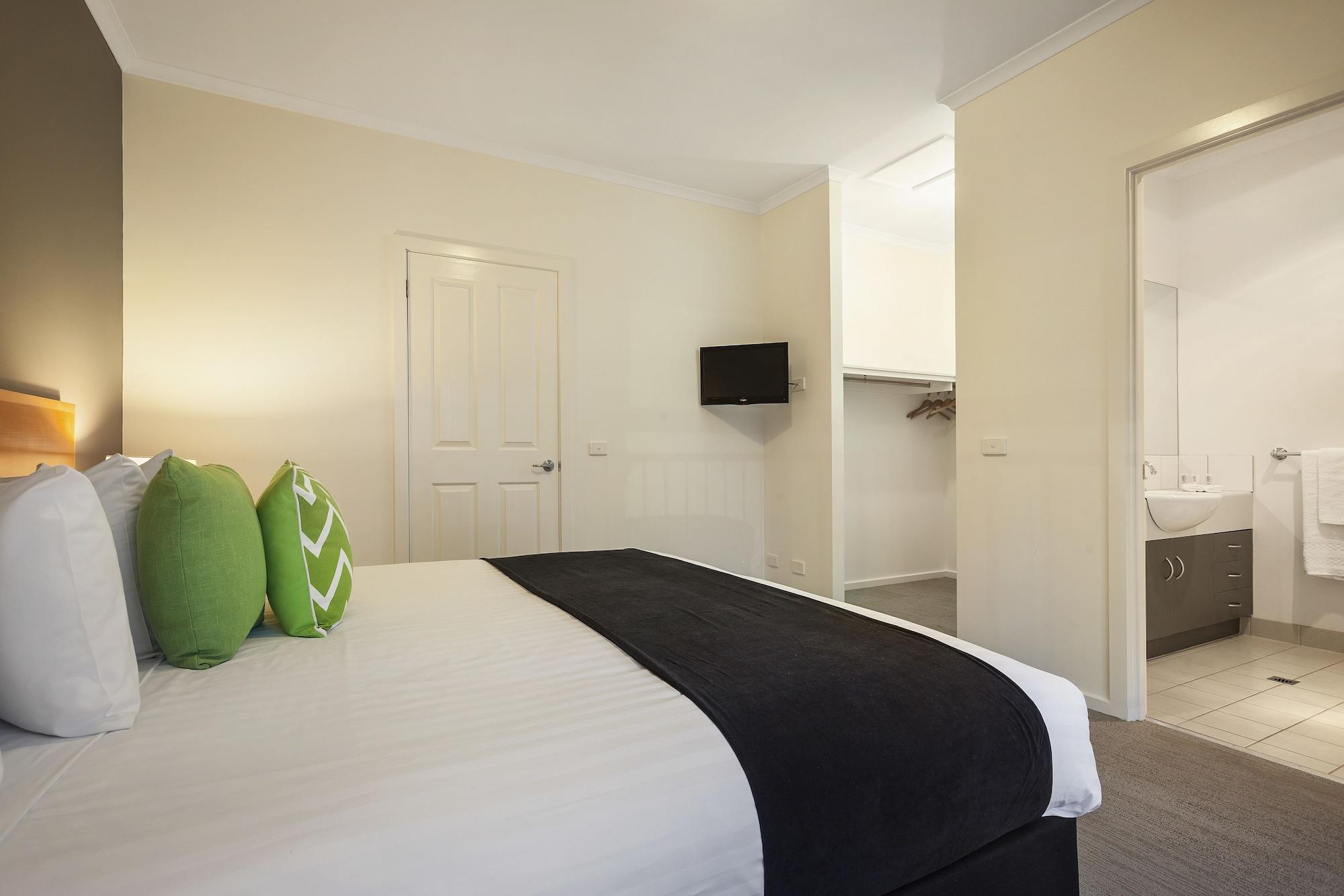Quest Warrnambool Aparthotel Bagian luar foto