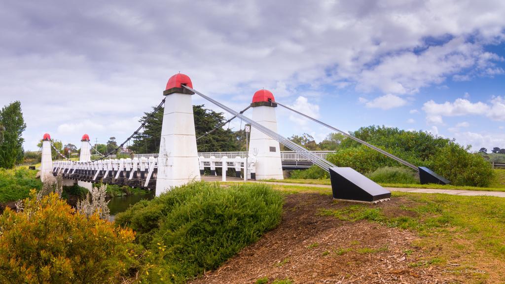 Quest Warrnambool Aparthotel Bagian luar foto